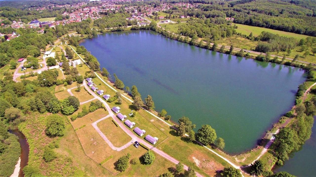 Camping Les Ballastieres - Vosges Du Sud 查姆帕尼 外观 照片