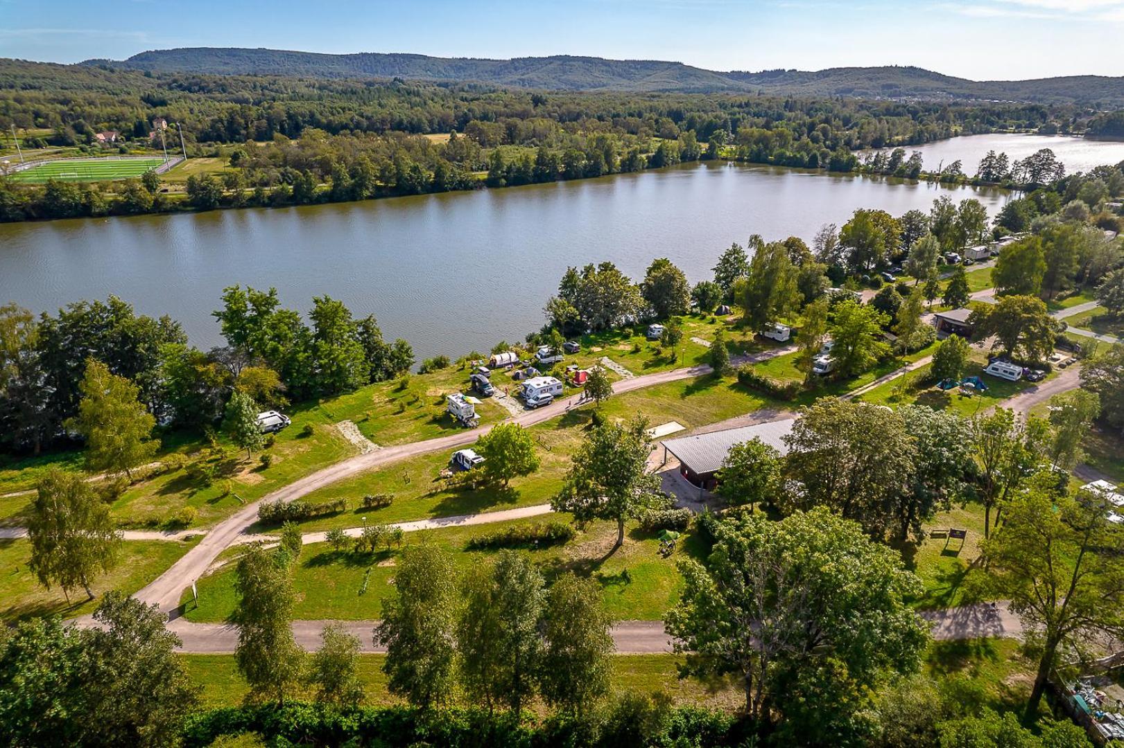 Camping Les Ballastieres - Vosges Du Sud 查姆帕尼 外观 照片