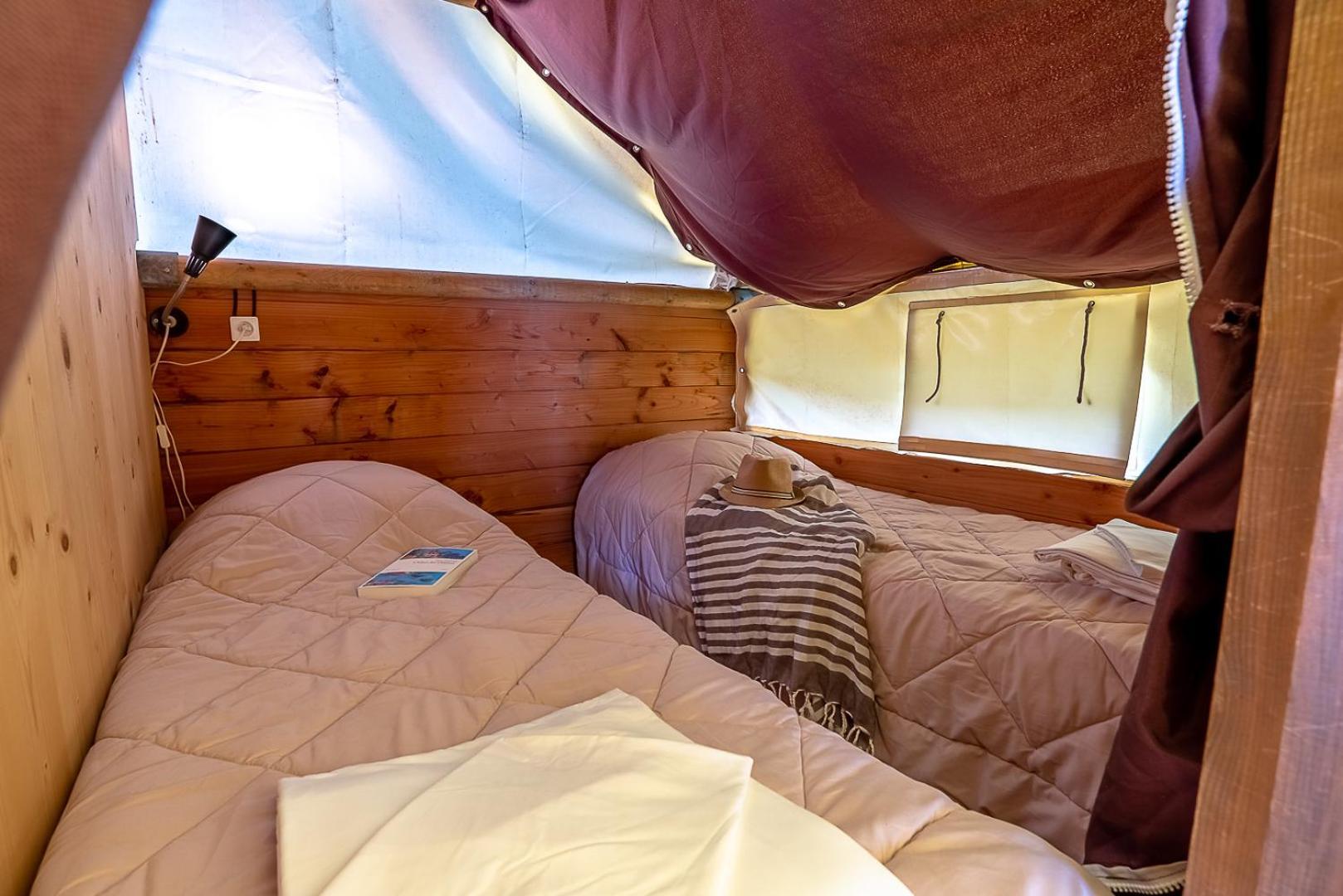 Camping Les Ballastieres - Vosges Du Sud 查姆帕尼 外观 照片