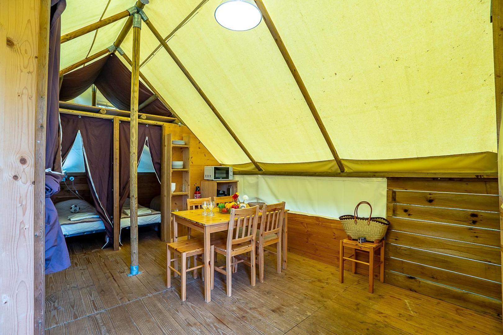 Camping Les Ballastieres - Vosges Du Sud 查姆帕尼 外观 照片