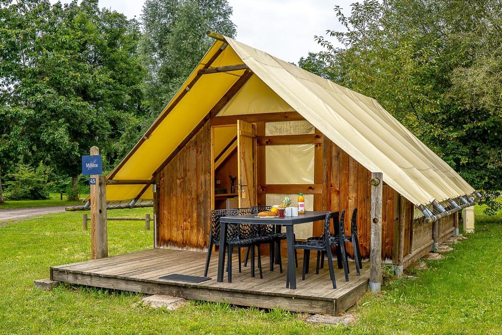Camping Les Ballastieres - Vosges Du Sud 查姆帕尼 外观 照片