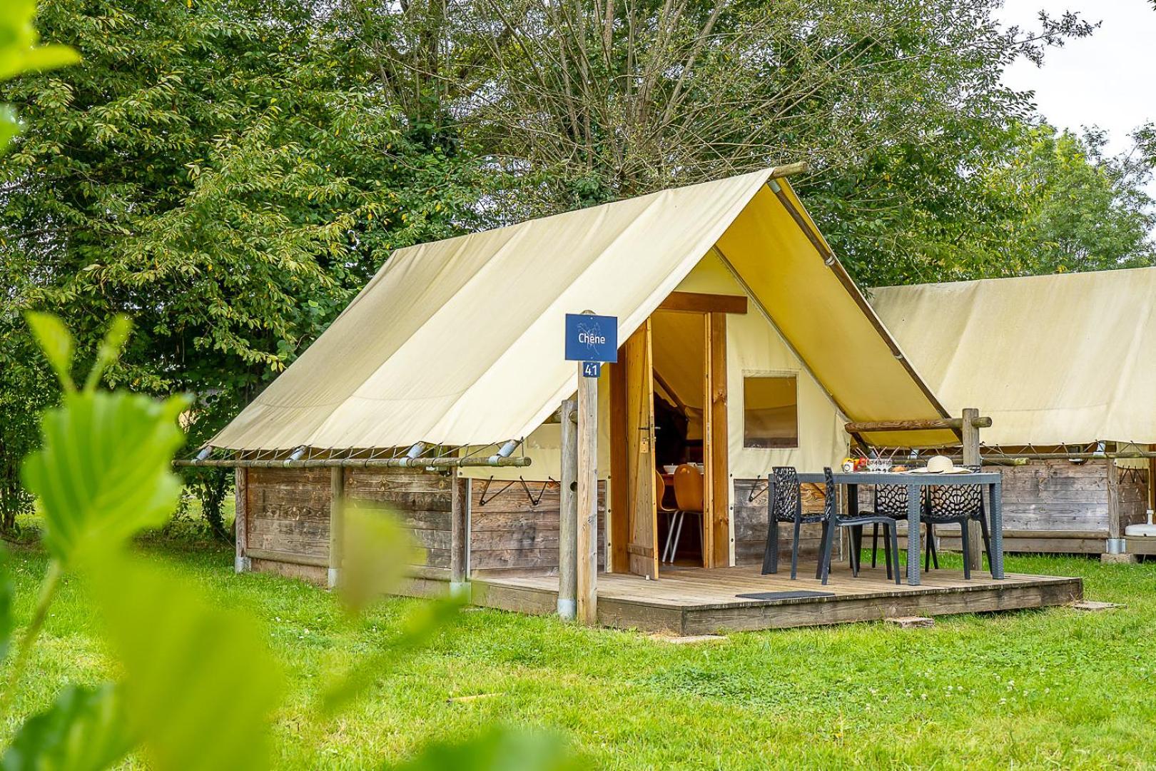 Camping Les Ballastieres - Vosges Du Sud 查姆帕尼 外观 照片