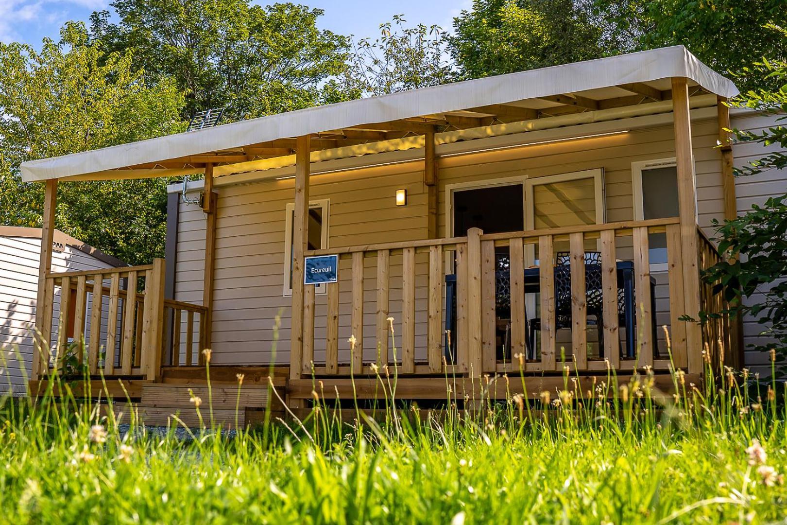 Camping Les Ballastieres - Vosges Du Sud 查姆帕尼 外观 照片